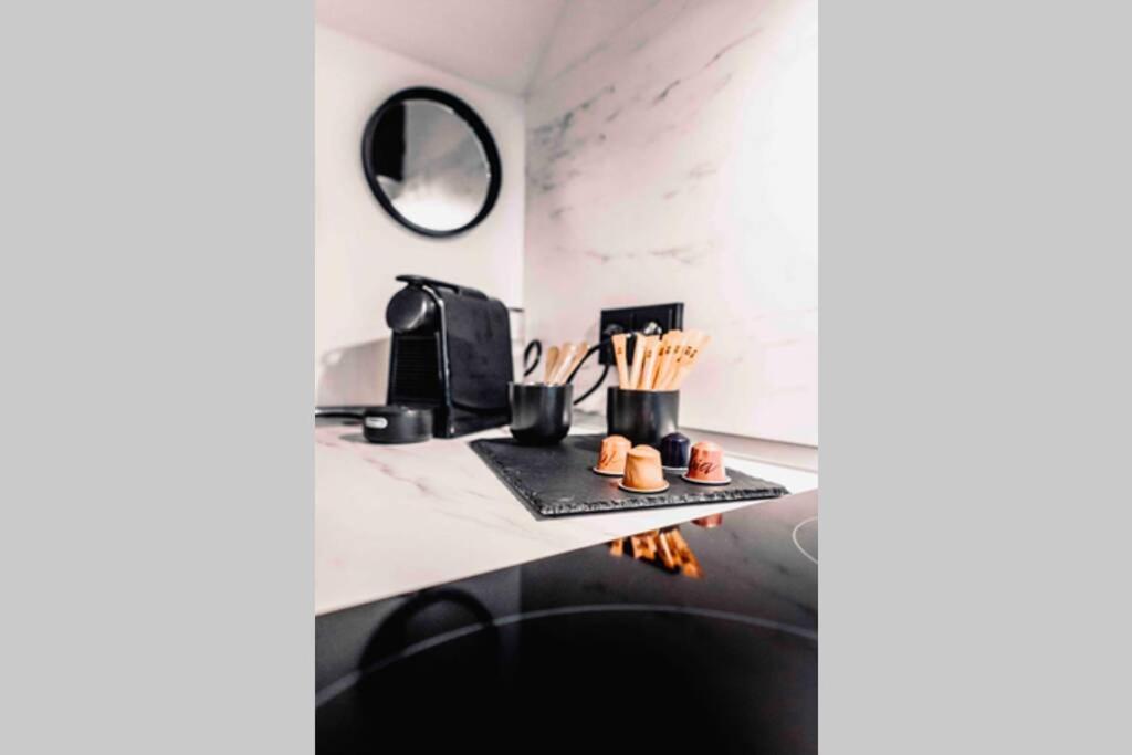Exquisites Loft Mit Whirlpool Διαμέρισμα Χάγη Εξωτερικό φωτογραφία